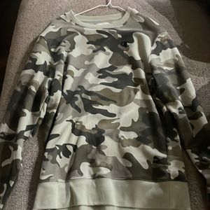 Champion camo sweater